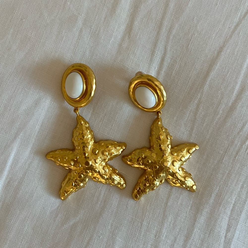 Valere Earrings